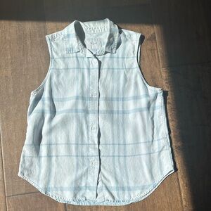 Rails Sleeveless Button Down Shirt, Light Blue Plaid, Size Small